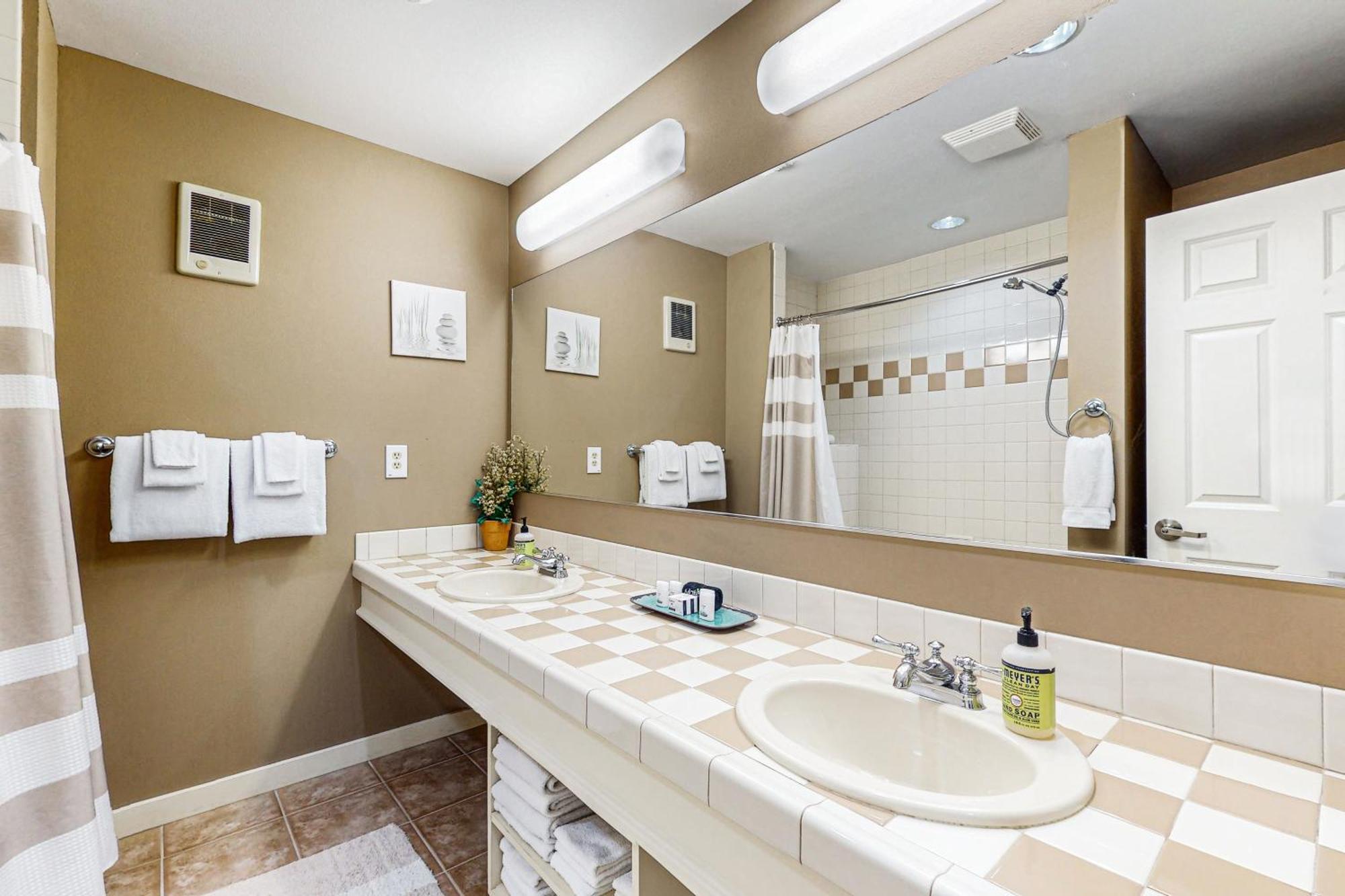 Cascade Bay Getaway Apartment Eastsound Bagian luar foto